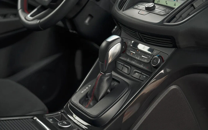 Ford Kuga cena 79900 przebieg: 199000, rok produkcji 2018 z Płock małe 781